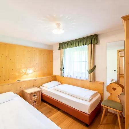 Bosco Aparthotel San Cassiano (Badia)